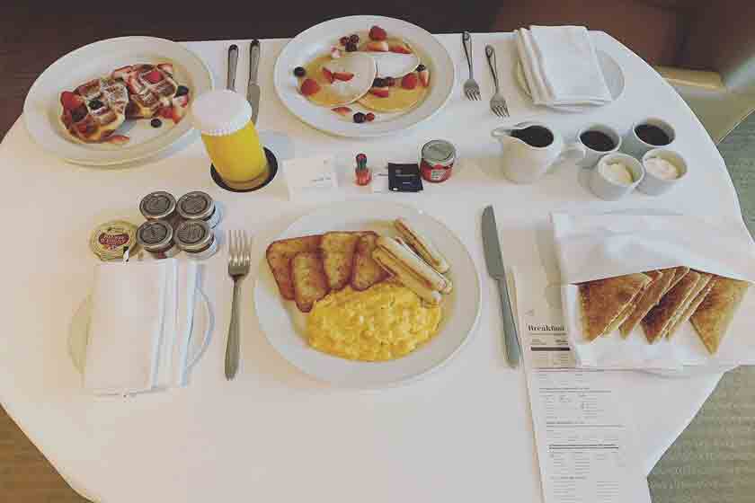 Sheraton Grand Hotel Dubai - breakfast