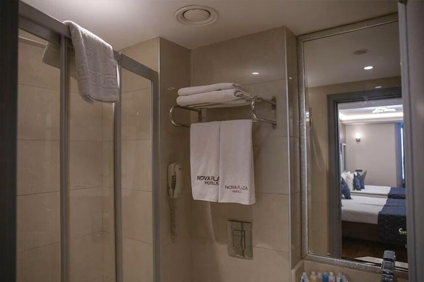 Nova Plaza Park Hotel Istanbul - Standard Triple Room