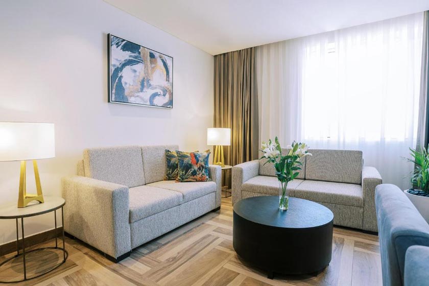 Khalidia Palace Hotel Dubai - Family Suite with Kitchenette