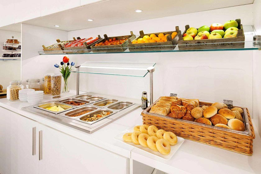 ibis Styles Amsterdam Central Station Amsterdam - breakfas