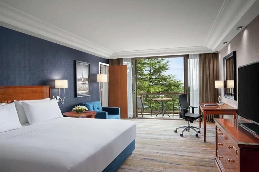 Hilton Istanbul Bosphorus Istanbul - Deluxe King Room with Garden View