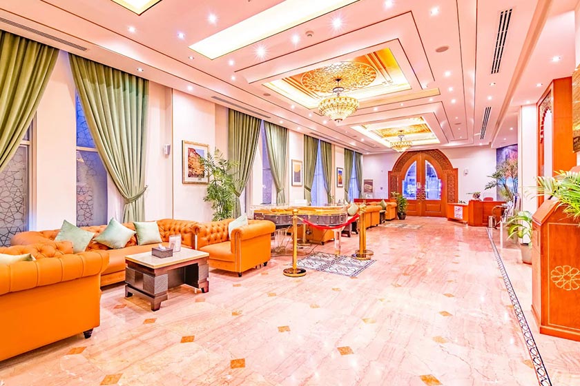 Platinum Hotel Muscat - lobby