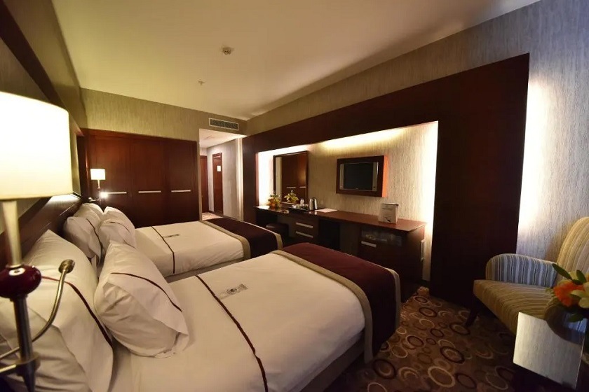 Taksim Gonen Hotel Istanbul - Deluxe Double Room with Extra Bed