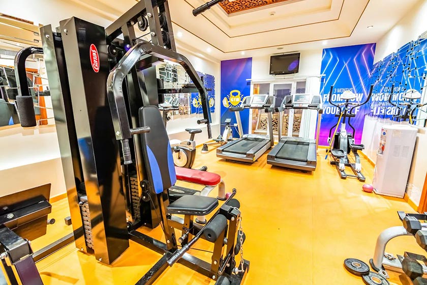 Platinum Hotel Muscat - fitness center