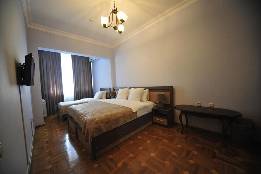 Guest House Batumi GlobusBatumi - Family Room with Garden View