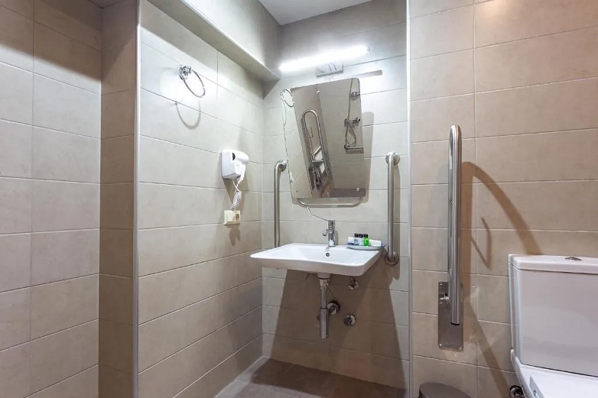 A5 Hotel Tbilisi - Disability Access Double room