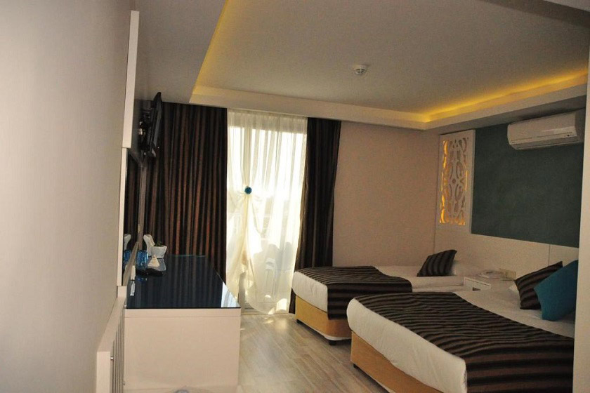 Aura Boutique Hotel Antalya - Triple Room with Sea View