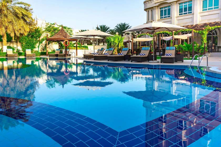 Radisson Blu Hotel Muscat - pool