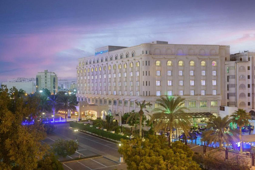 Radisson Blu Hotel Muscat - facade