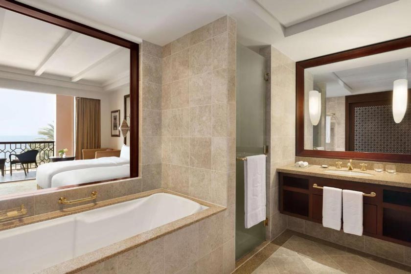 Shangri-La Al Husn, Muscat - Adults Only Resort - Deluxe King Room