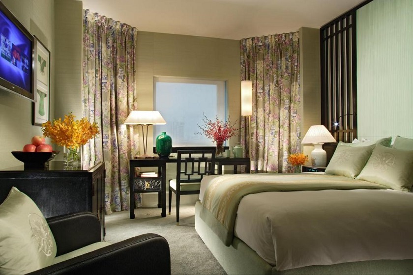 Orchard Hotel Singapore - Signature Deluxe Double Room