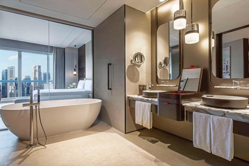 Swissotel The Stamford - Crest King Suite