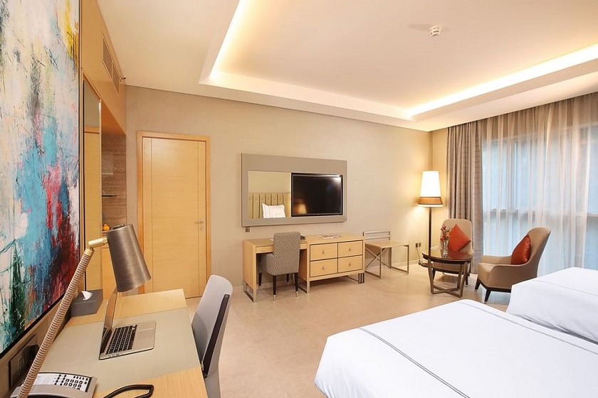 Grand Cosmopolitan Hotel - Grand Two bedroom Suite