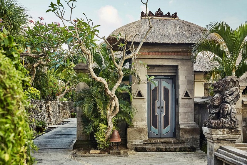 Four Seasons Resort Bali at Jimbaran Bay - Facade
