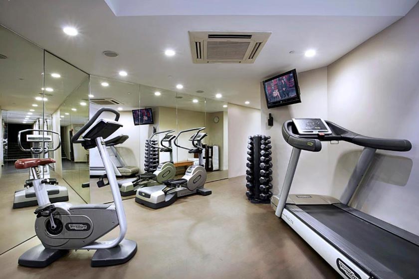 Furama City Centre - Fitness center