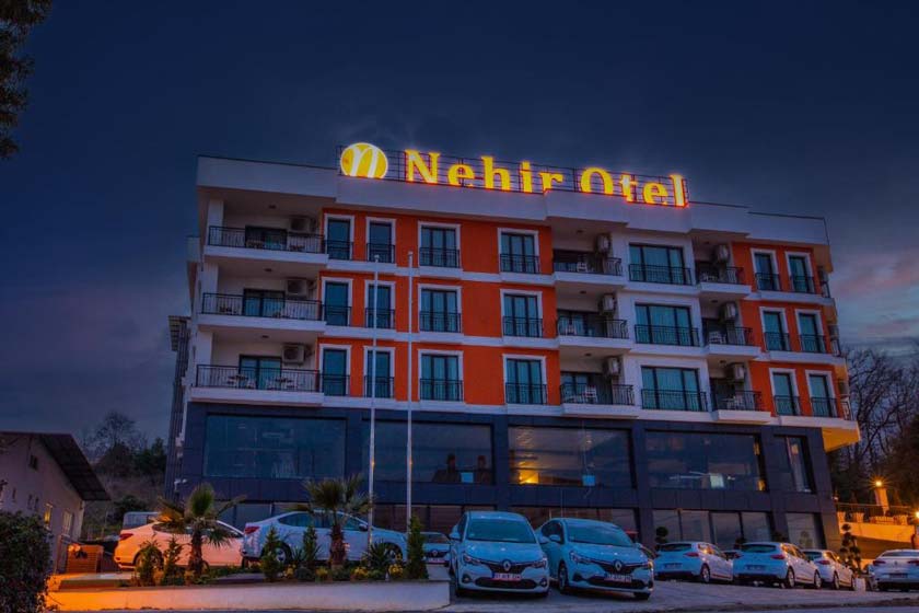 Nehir Otel trabzon - facade