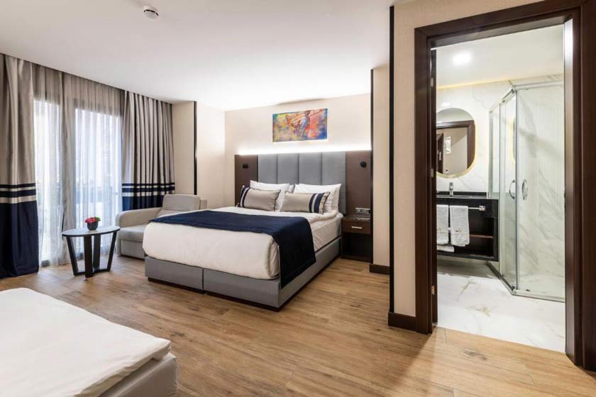 Aprilis Deluxe Hotel istanbul - Quadruple Room