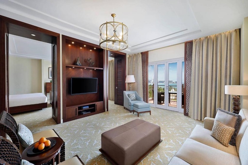 The Ritz Carlton Dubai - One Bedroom Club Suite
