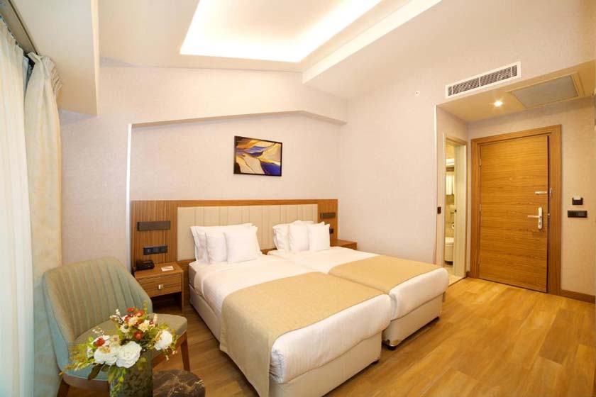 Erboy Hotel Istanbul Sirkeci - Standard Family Room