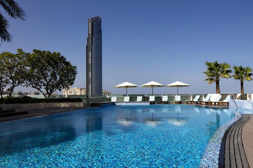Crowne Plaza Dubai Festival City  - Pool