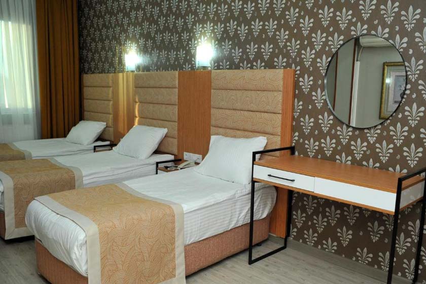Lion City Hotel Ankara - Standard Triple Room