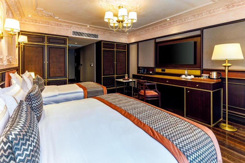Cronton Design Hotel istanbul - Deluxe Double Room (2 Adults + 1 Child)
