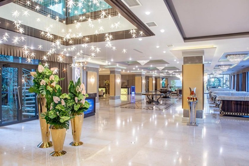 Ambassadori Tbilisi Hotel - Lobby