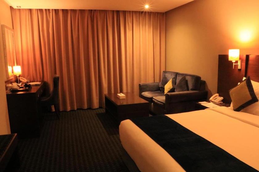 Best Western Premier Muscat - Superior King Room with City View - Smoking