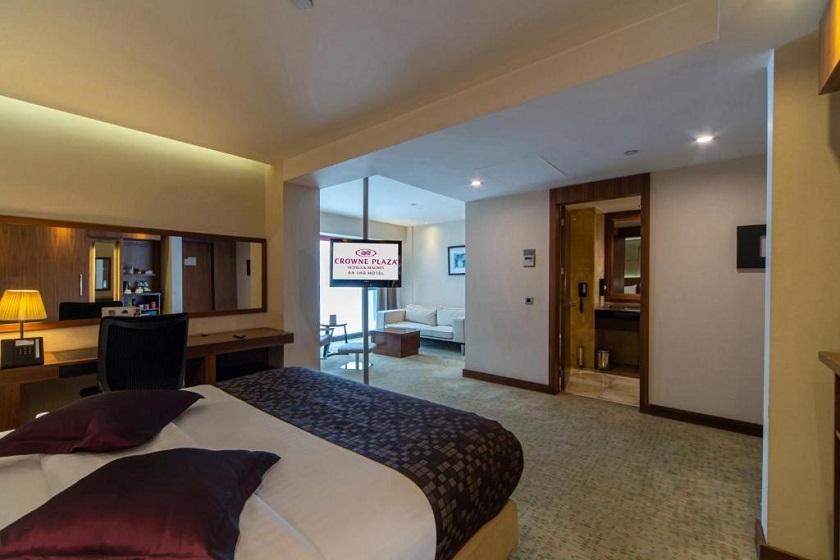 Crowne Plaza Istanbul Harbiye an IHG Hotel - Junior King Suite