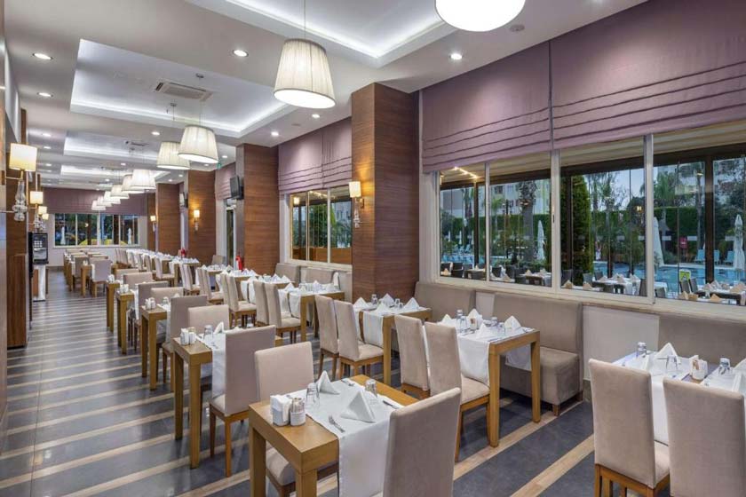 Ramada Resort By Wyndham Lara antalya - restaurant