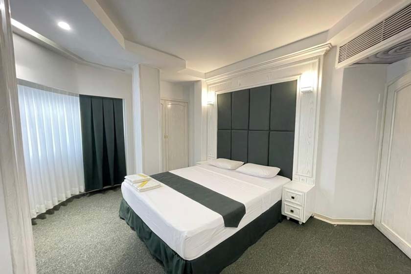هتل کیان مشهد - آپارتمان دو خوابه پنج تخته