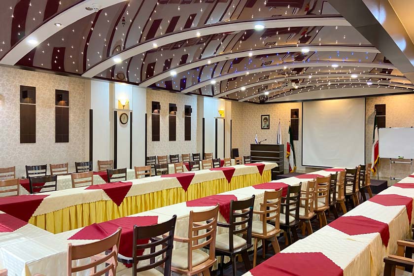 هتل شیخ بهایی اصفهان - بیزینس روم