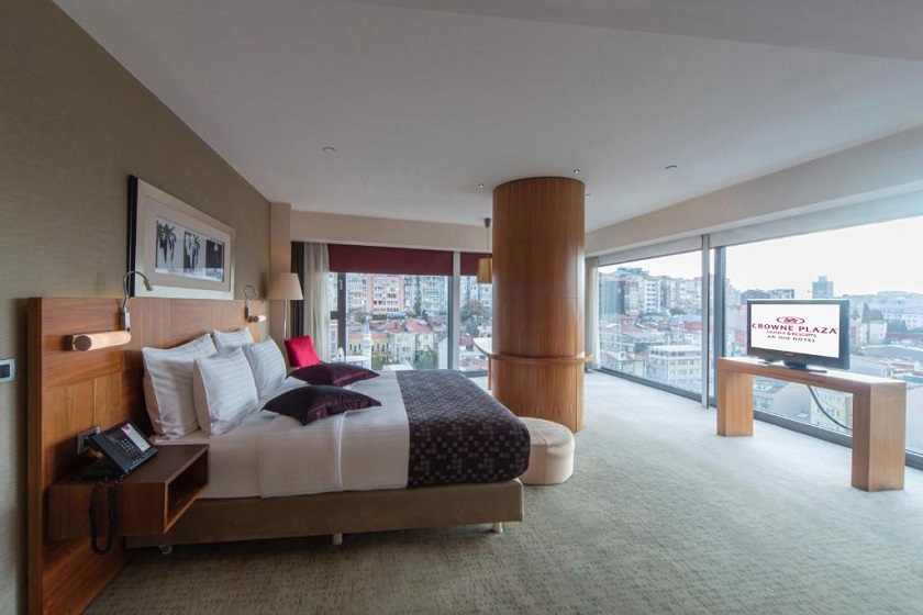 Crowne Plaza Istanbul Harbiye an IHG Hotel - One Bedroom King Suite