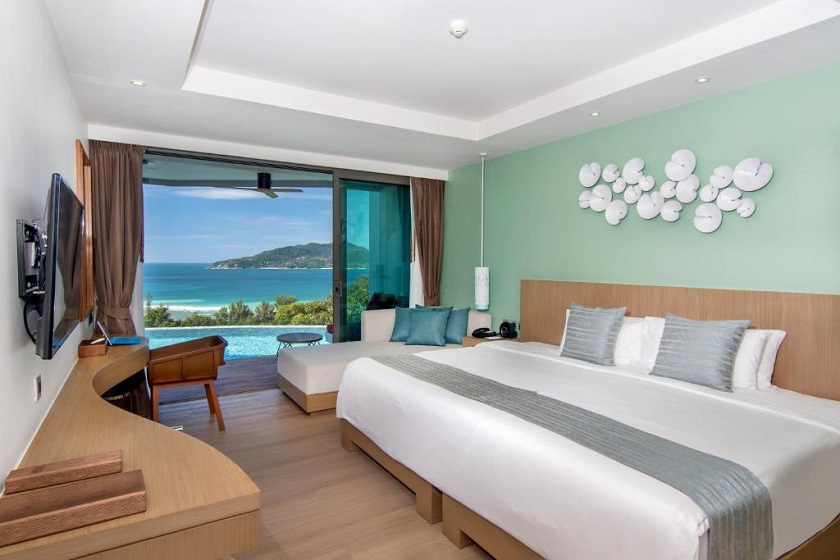 Crest Resort & Pool Villas Puket - Deluxe Pool Access Panorama View