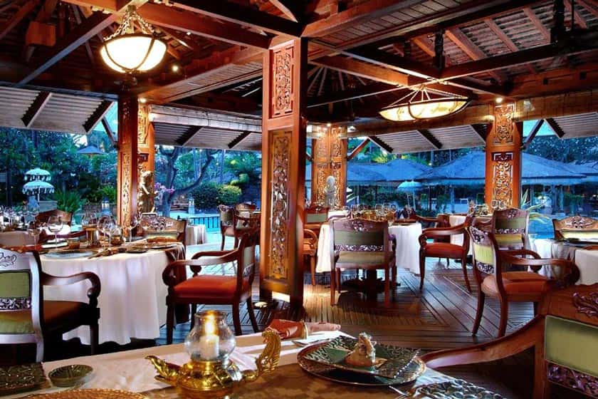 Nusa Dua Beach Hotel & Spa, Bali - Restaurant