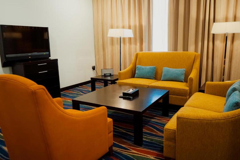 City Seasons Hotel & Suites Muscat - Deluxe Suite