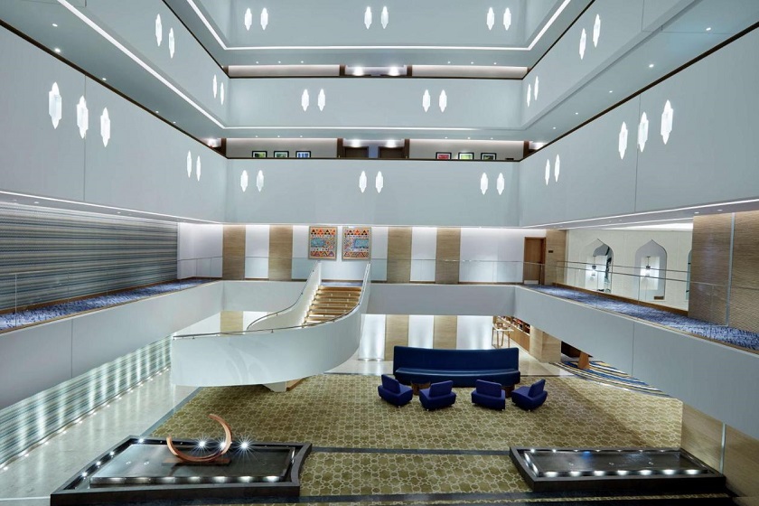 Hilton Garden Inn Muscat Al Khuwair - Lobby