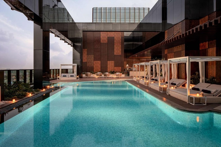 DoubleTree by Hilton Dubai M Square Hotel & Residences - Pool