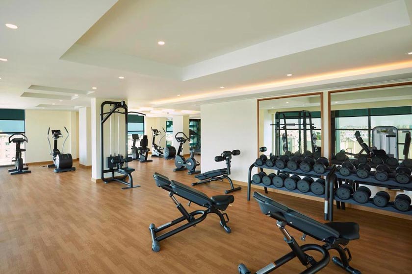 Royal Tulip Muscat - Fitness center