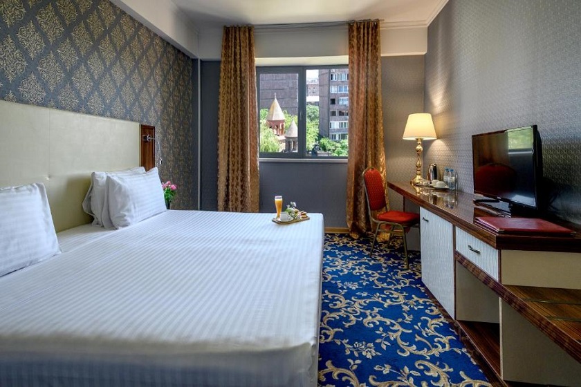 Royal Plaza by Stellar Hotels Yerevan - Deluxe Double or Twin Room