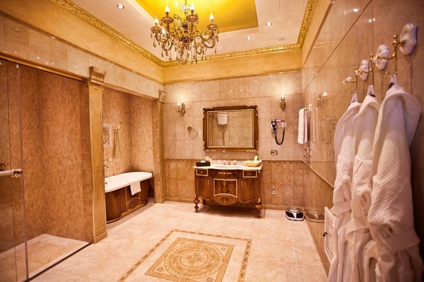 Multi Grand Pharaon Hotel Yerevan - Presidential Suite