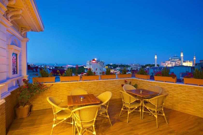 White House Hotel Istanbul - terrace