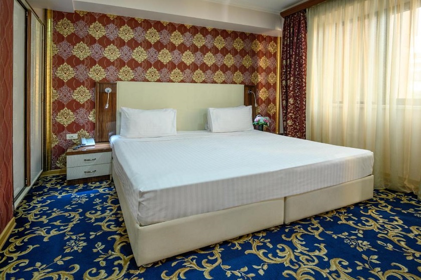 Royal Plaza by Stellar Hotels Yerevan - Executive Suite