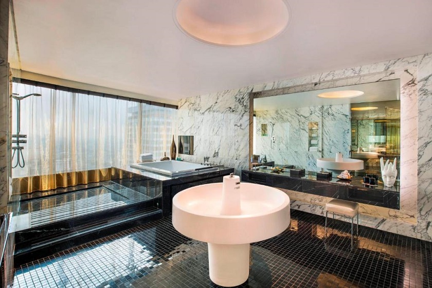 W Bangkok Hotel - Extreme Wow Presidential Suite
