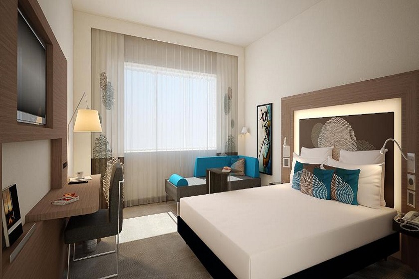 Novotel Bur Dubai Healthcare City - Executive Double Room