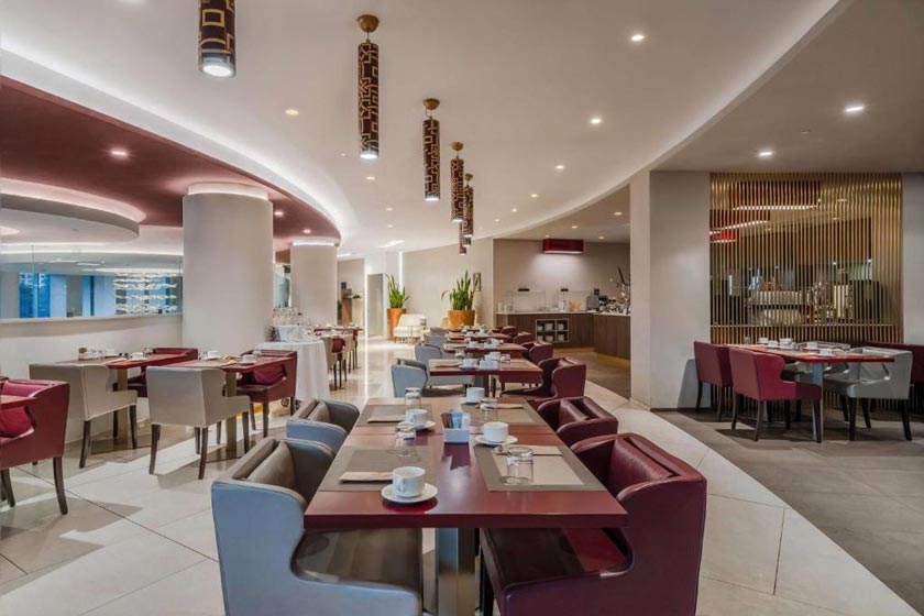 DoubleTree by Hilton Yerevan City Centre - Restaurant