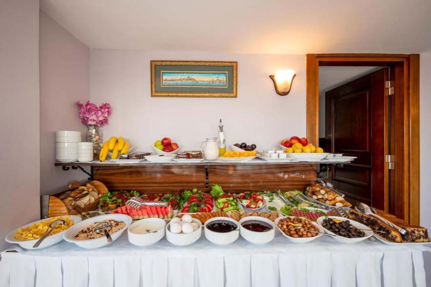 Osmanhan Hotel istanbul - breakfast