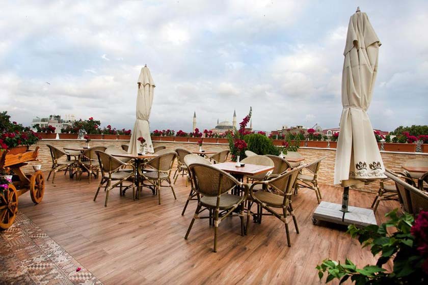 White House Hotel Istanbul - terrace