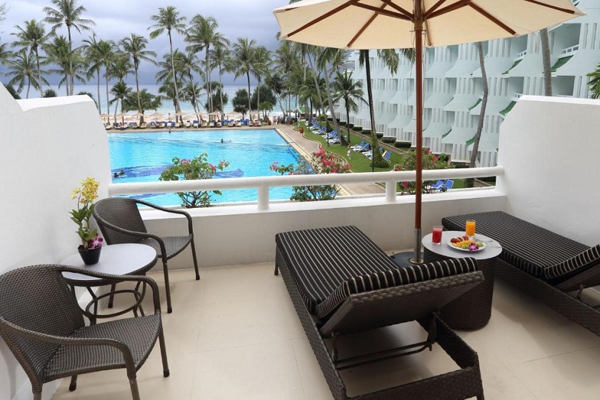 Le Meridien Phuket Beach Resort - Junior Suite