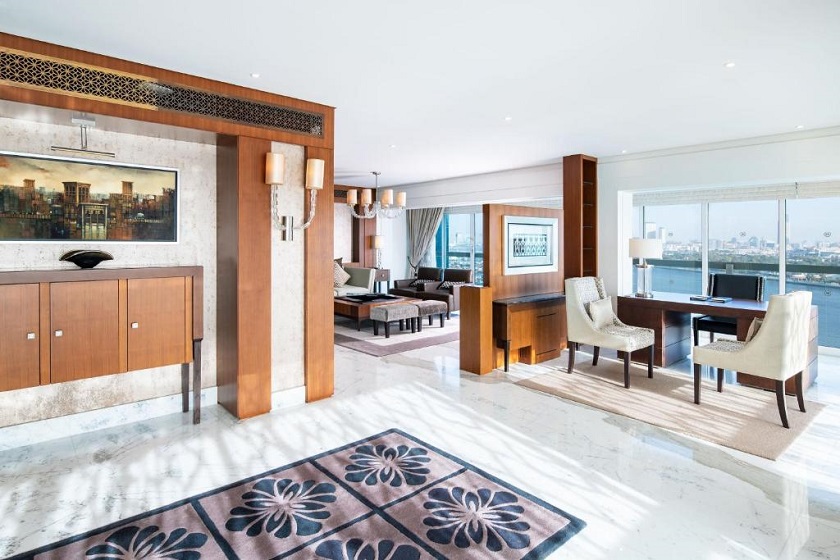 Sheraton Creek Hotel & Towers Dubai - Family Suite